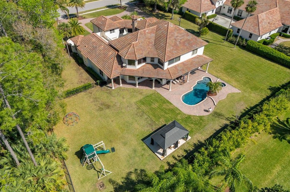 225 Shiloh Cv, Lake Mary FL  32746-6900 exterior