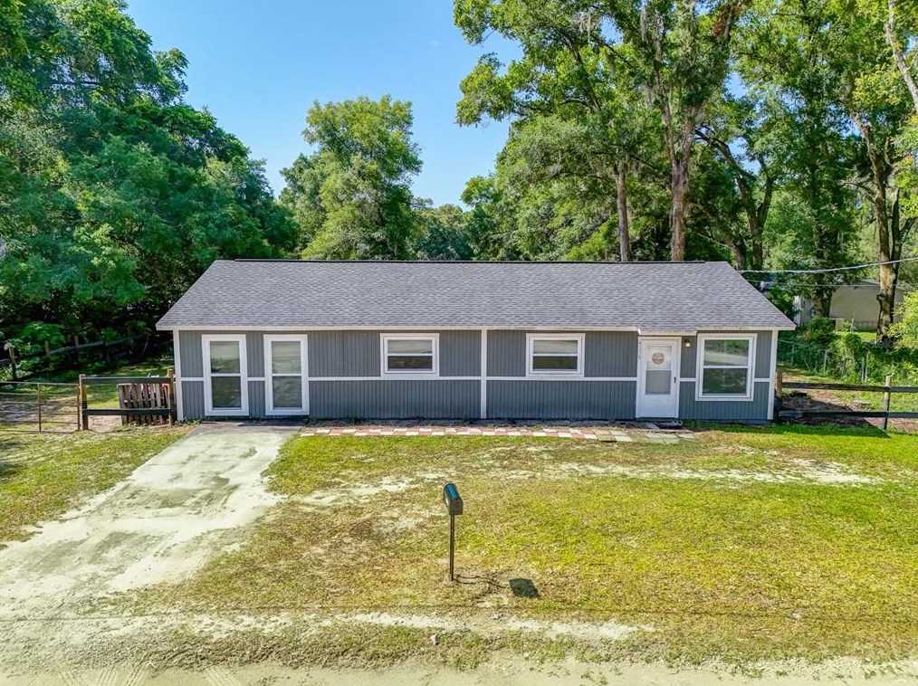 4156 142 St, Summerfield FL  34491-3035 exterior