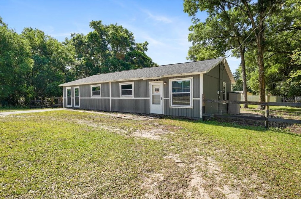 4156 142nd St, Summerfield, FL 34491-3035