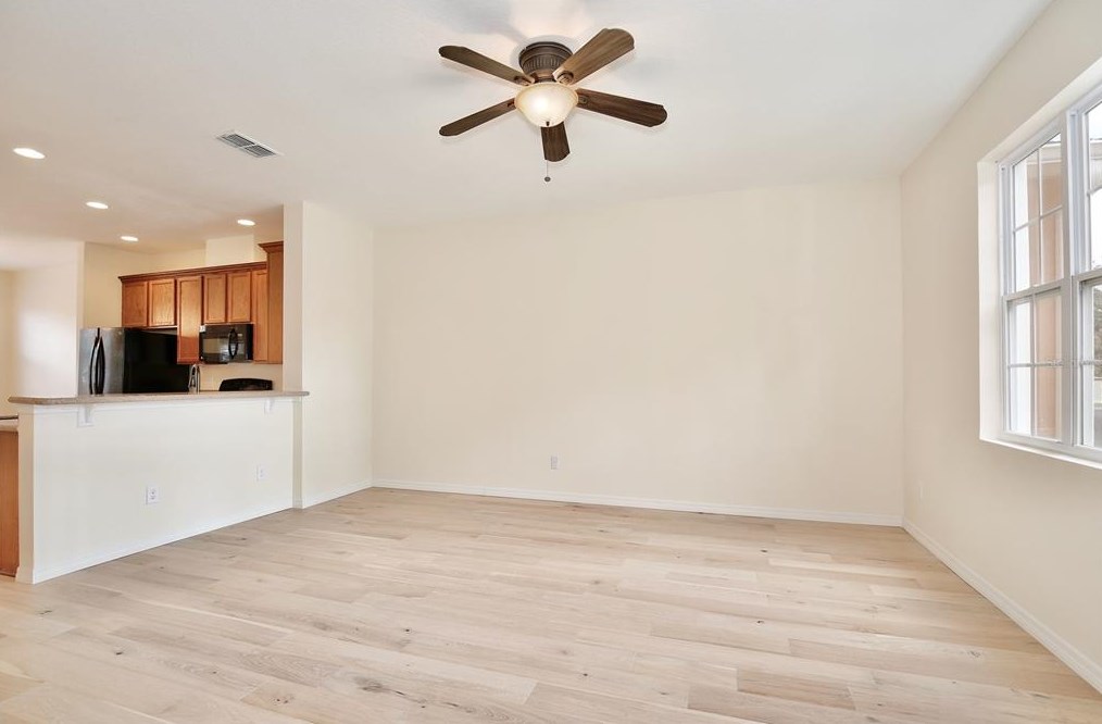 919 Belles Ferry Loop, Sanford, FL 32771