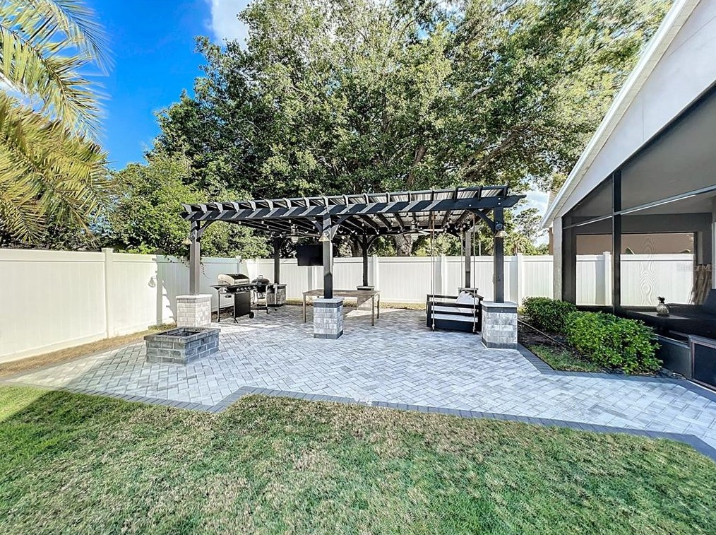 2715 Snow Goose Ln, Lake Mary FL  32746-7411 exterior