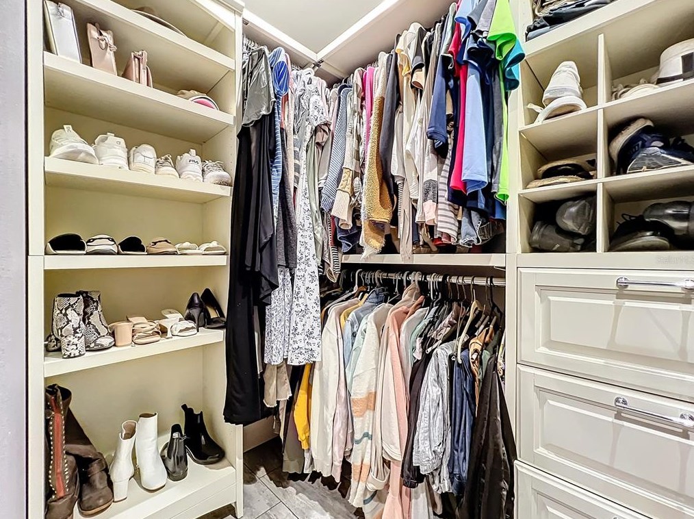 2715 Snow Goose Ln, Lake Mary FL  32746-7411 exterior