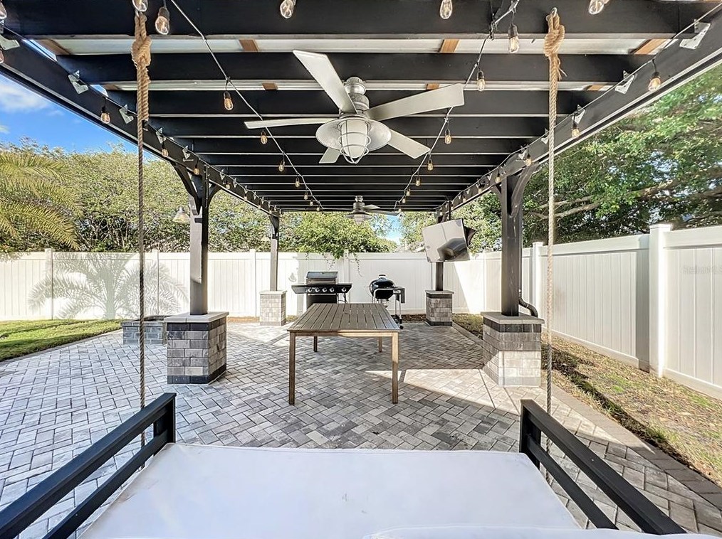 2715 Snow Goose Ln, Lake Mary FL  32746-7411 exterior