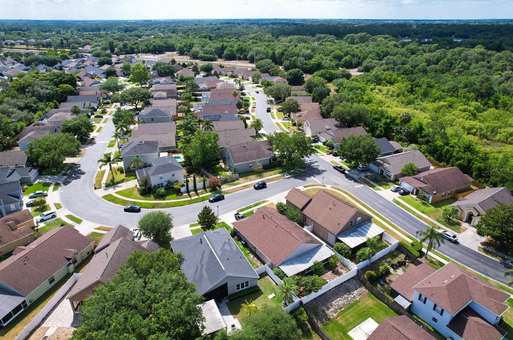 2715 Snow Goose Ln, Lake Mary FL  32746-7411 exterior