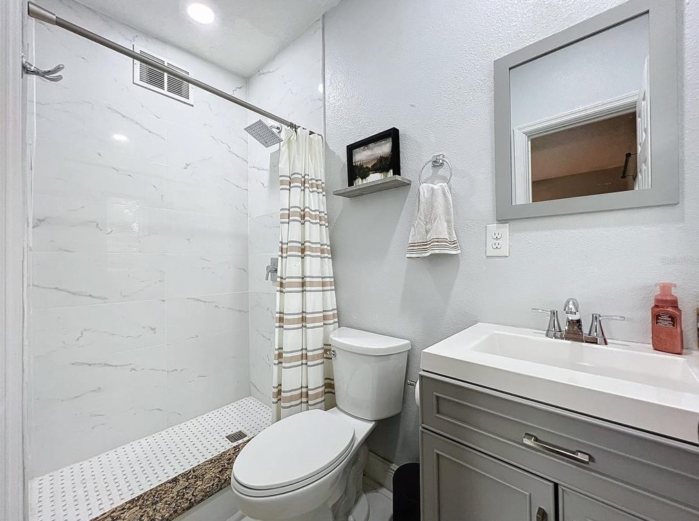 4210 Haverstraw Ave, Orlando FL 32812-5817 exterior