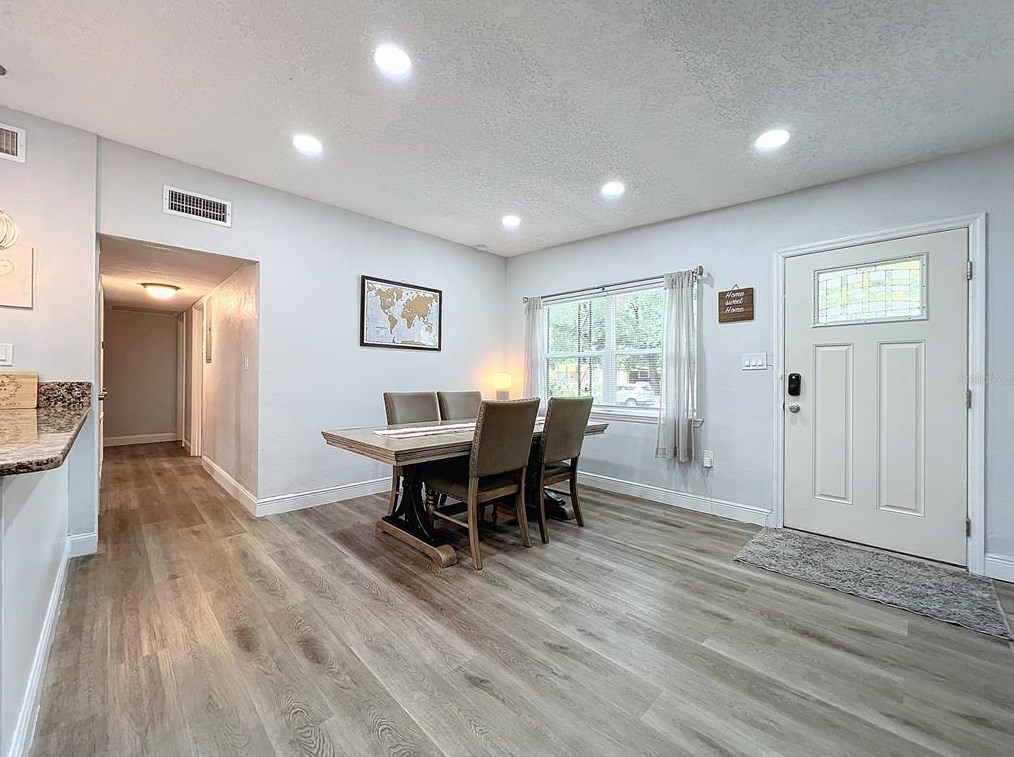 4210 Haverstraw Ave, Orlando FL 32812-5817 exterior