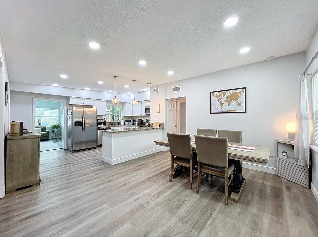 4210 Haverstraw Ave, Orlando FL 32812-5817 exterior