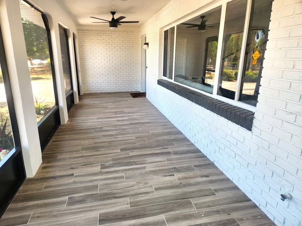 852 Pinewood St, Daytona Beach FL  32117-4574 exterior