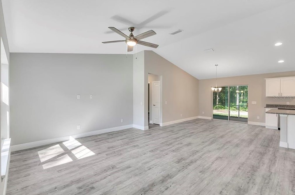 9 Larch Dr, Ocala, FL 34480-9603