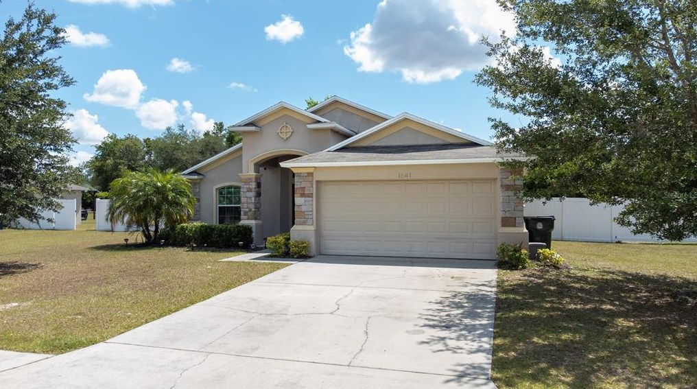 1641 Taylor Landing Dr, Bartow, FL 33830