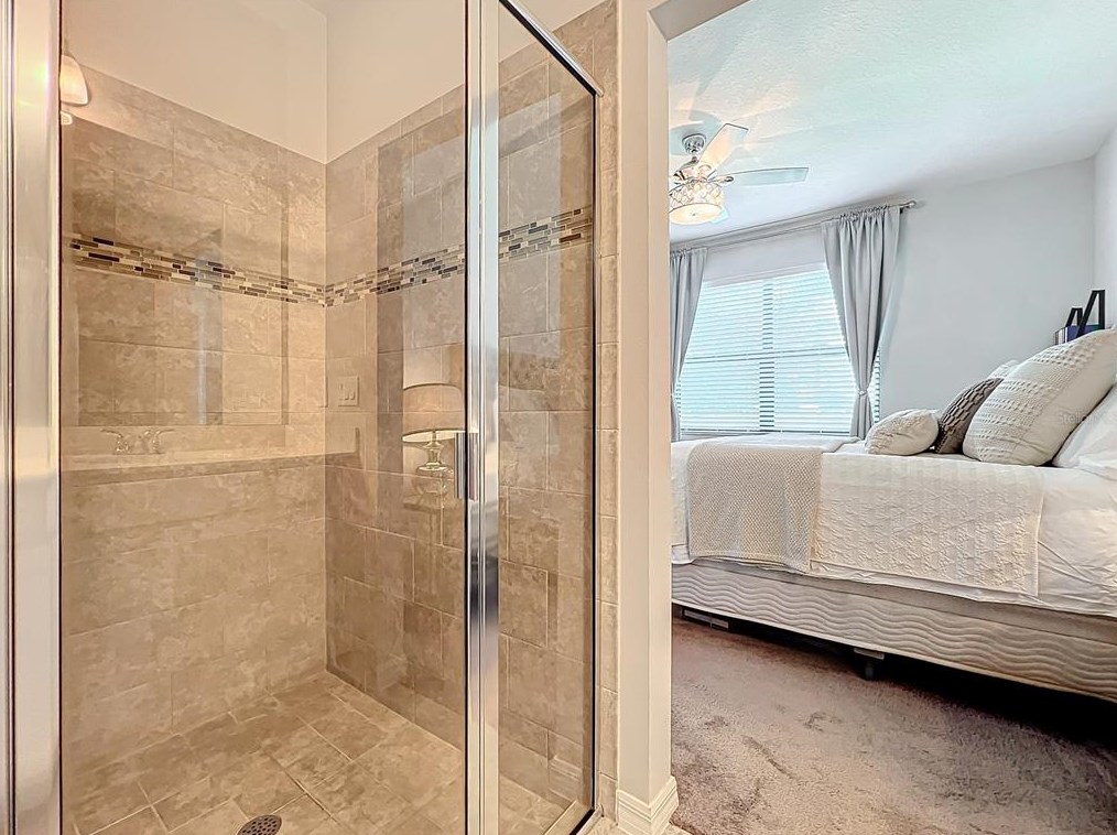 2422 7 Oaks Dr, Saint Cloud FL  34772-0078 exterior