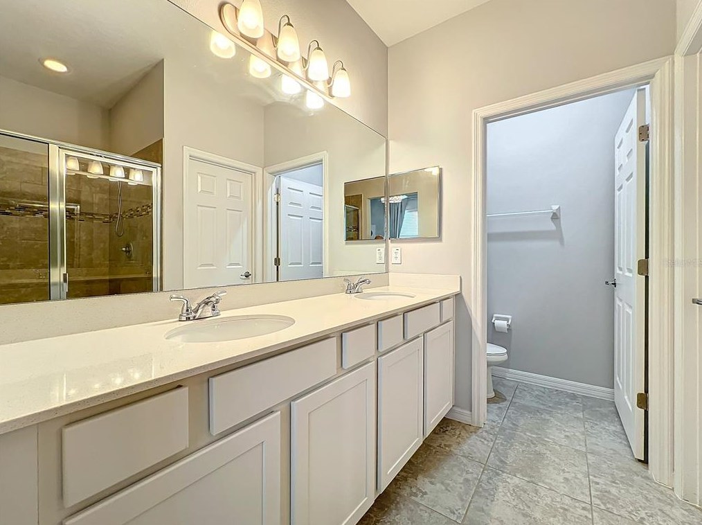 2422 7 Oaks Dr, Saint Cloud FL  34772-0078 exterior