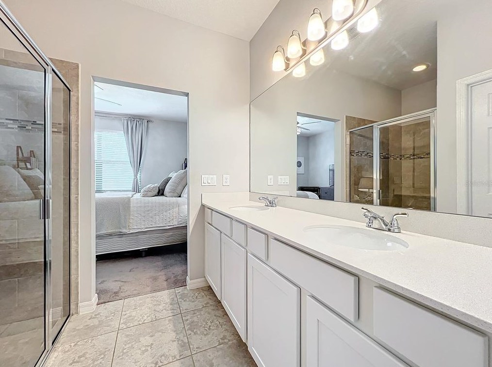 2422 7 Oaks Dr, Saint Cloud FL  34772-0078 exterior