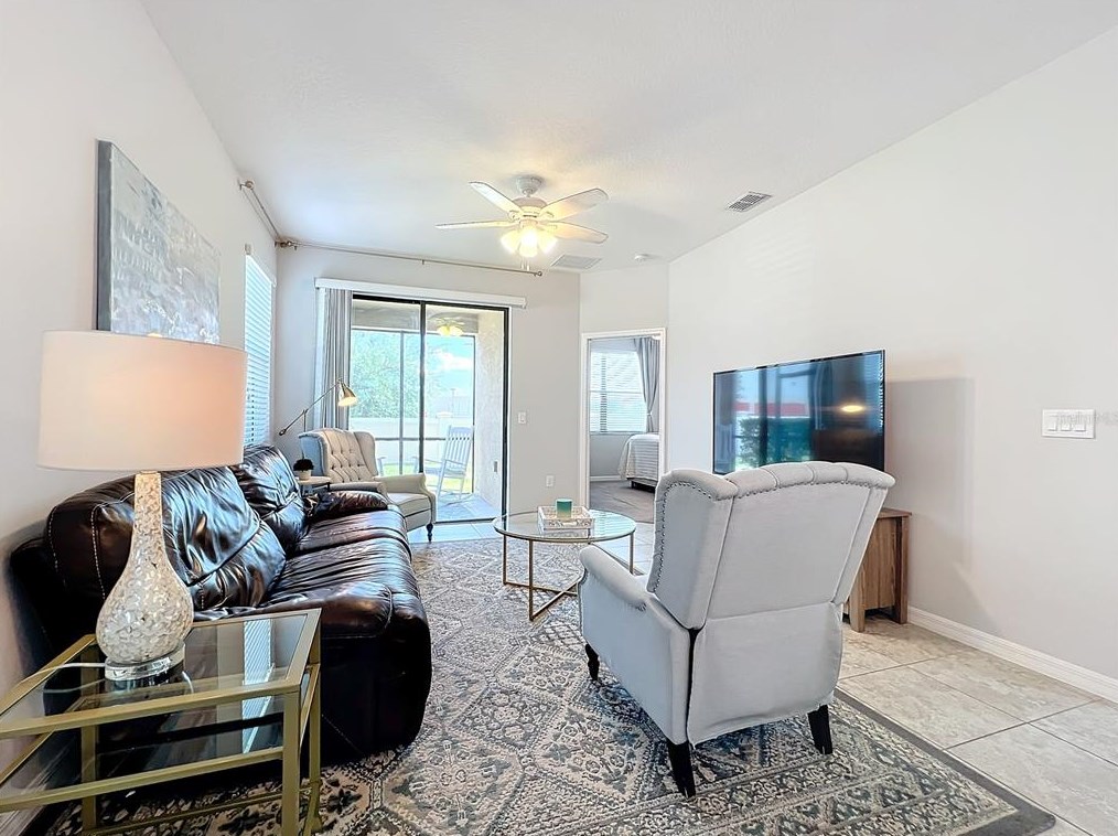 2422 7 Oaks Dr, Saint Cloud FL  34772-0078 exterior