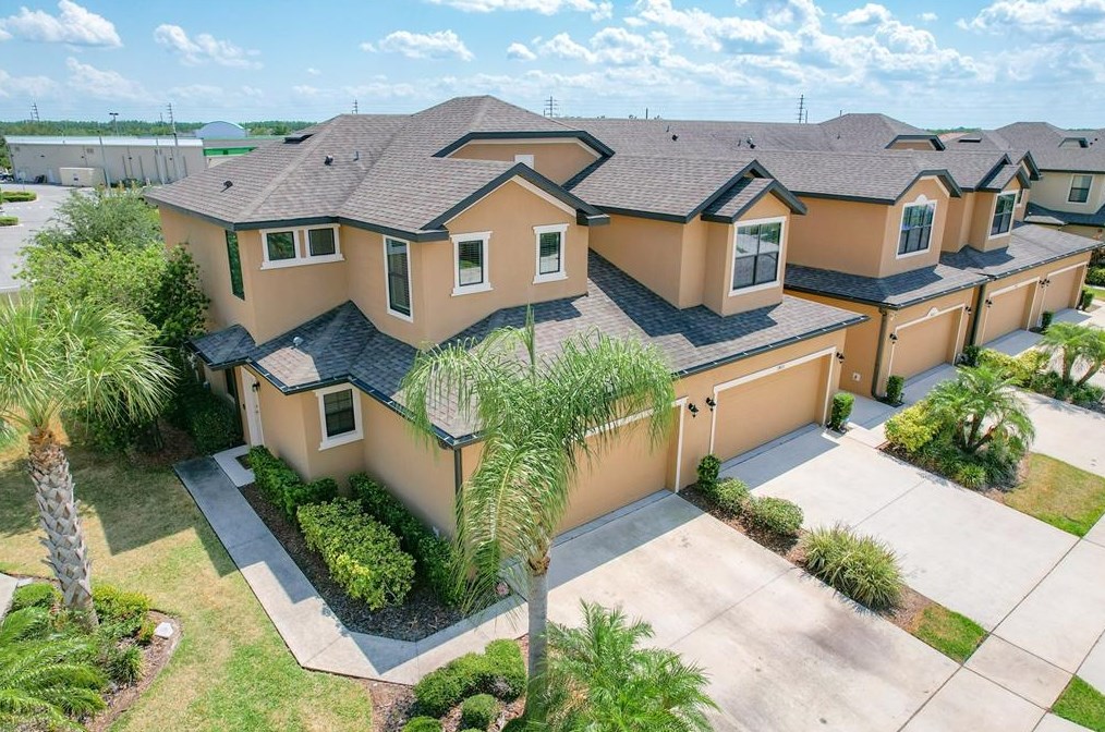 2422 Seven Oaks Dr, Saint Cloud, FL 34772-7817