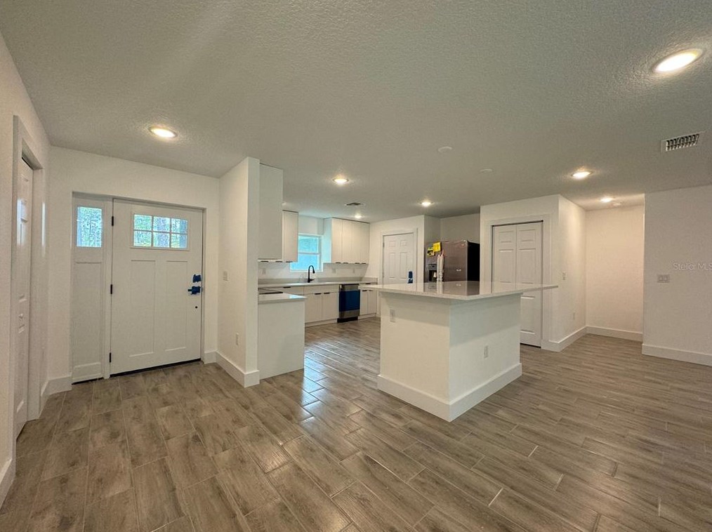 1945 East Pkwy, Deland, FL 32724