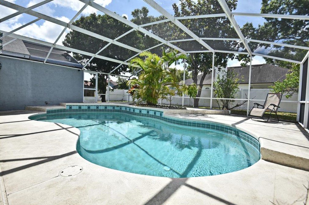 8554 Snowfire Dr, Orlando, FL 32818-5674