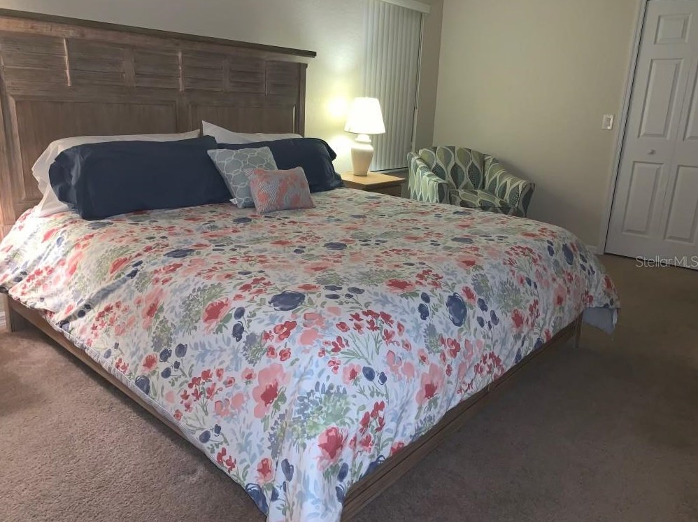 202 Palermo St, Davenport FL  33897-6902 exterior