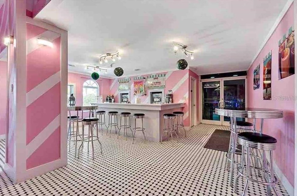 202 Palermo St, Davenport FL  33897-6903 exterior