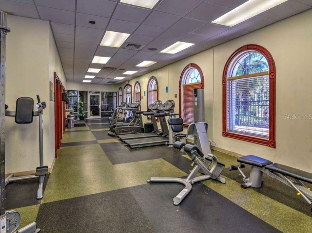 202 Palermo St, Davenport FL  33897-6903 exterior