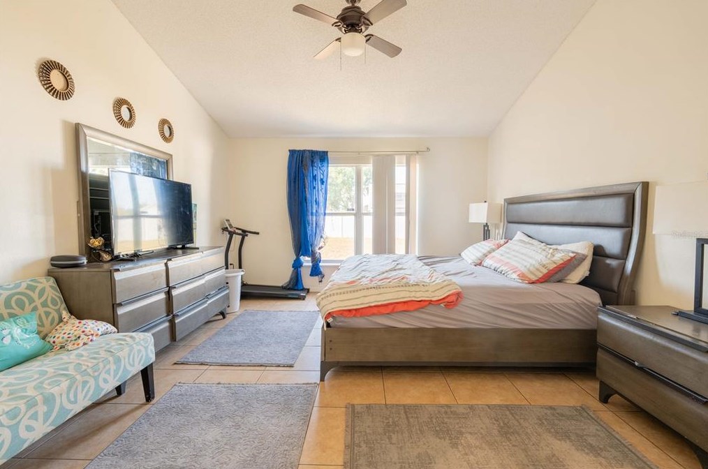 201 Cross Creek Rd, Davenport FL  33837-4701 exterior