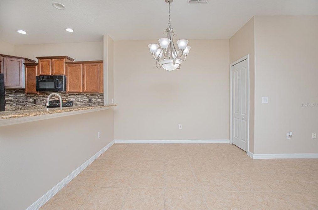 2800 Adelaide Ct, Orlando FL 32824-4289 exterior