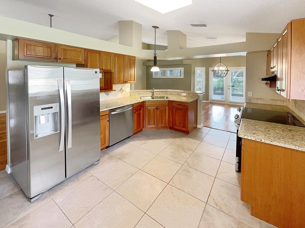 2190 Wekiwa Oaks Dr, Apopka, FL 32703