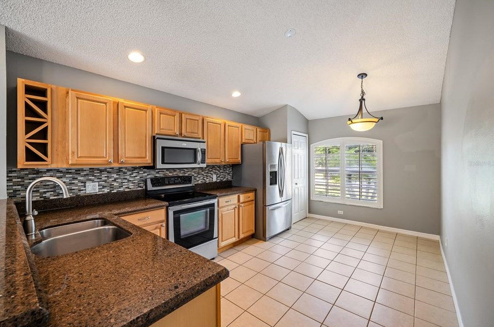586 Manderley Run, Lake Mary FL  32746-2615 exterior