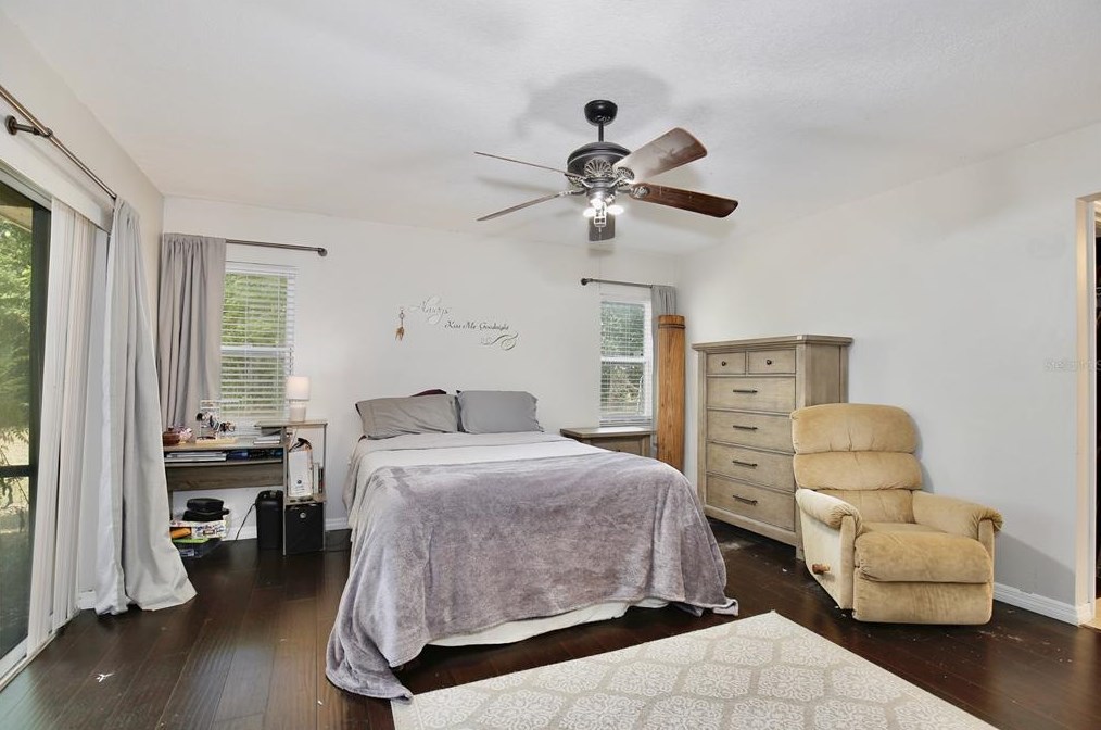 102 Bch Ave, Altamonte Springs FL 32701-7901 exterior