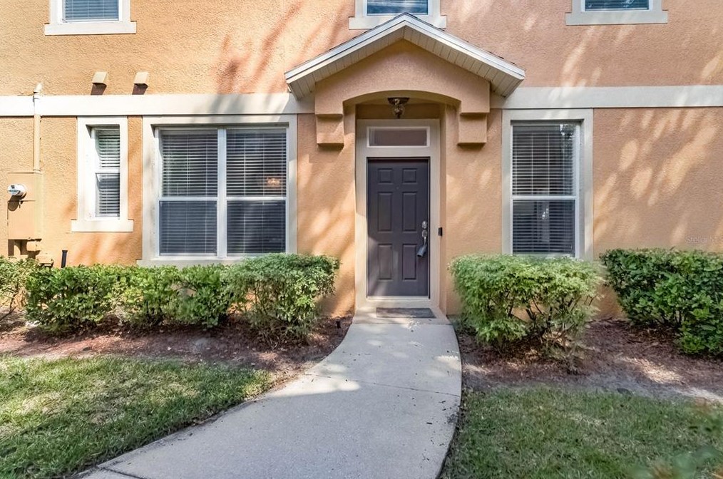 2831 Pine Oak Trail, Sanford, FL 32773