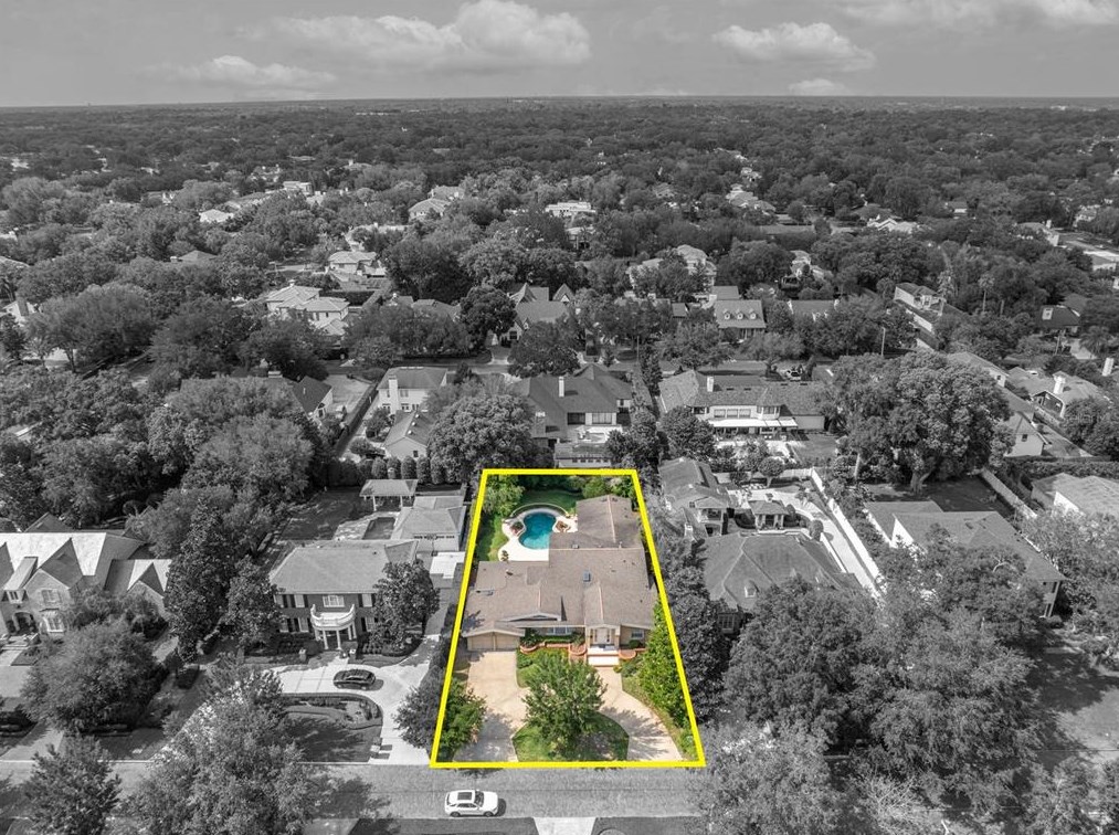 1181 Via Capri, Winter Park FL  32789-2635 exterior