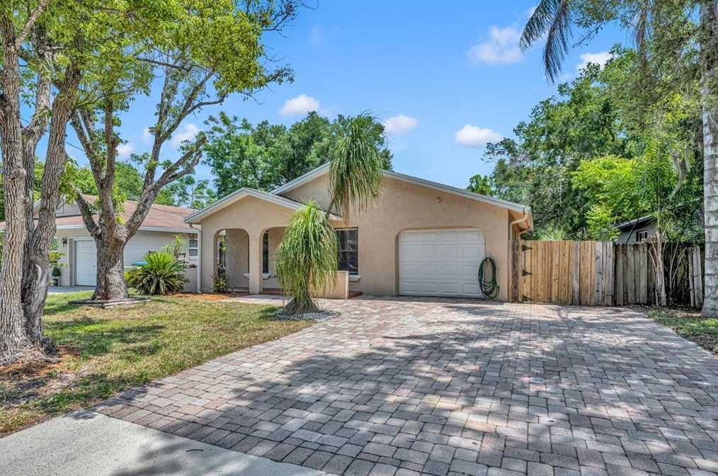420 E Warren Ave, Longwood, FL 32750
