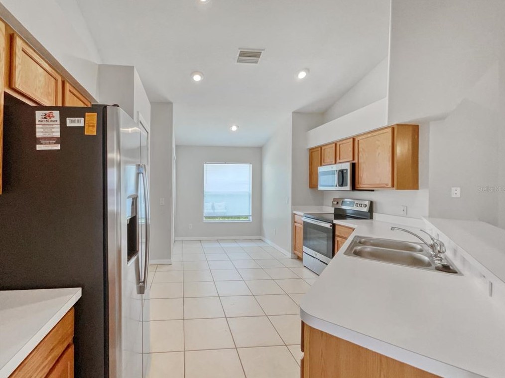 3521 Trapnell Ridge Dr, Plant City FL  33567-2073 exterior