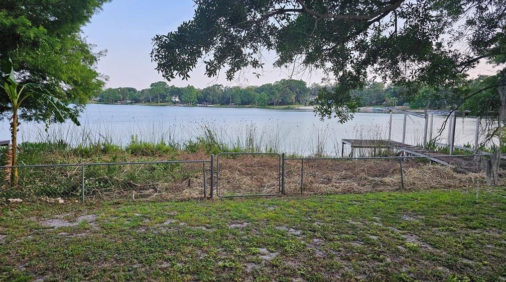3300 Clemwood Dr, Orlando, FL 32803-6904