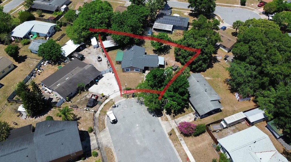 2471 Princess Carol Ct, Orlando FL  32807-8523 exterior