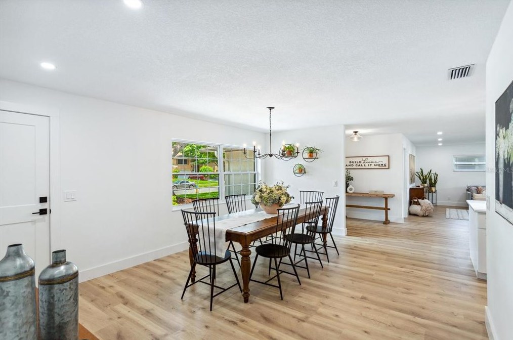 516 Balsawood Ct, Altamonte Springs FL  32714-2304 exterior