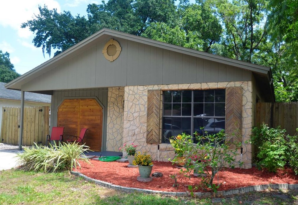 2429 Willow Ave, Sanford, FL 32771