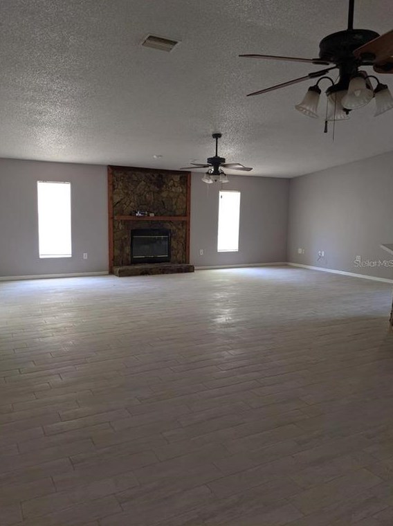 4048 Rolling Hills Ct W, Lake Wales, FL 33898