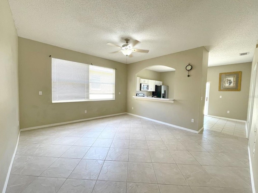 12751 Woodbury Oaks Dr, Orlando, FL 32828-5914