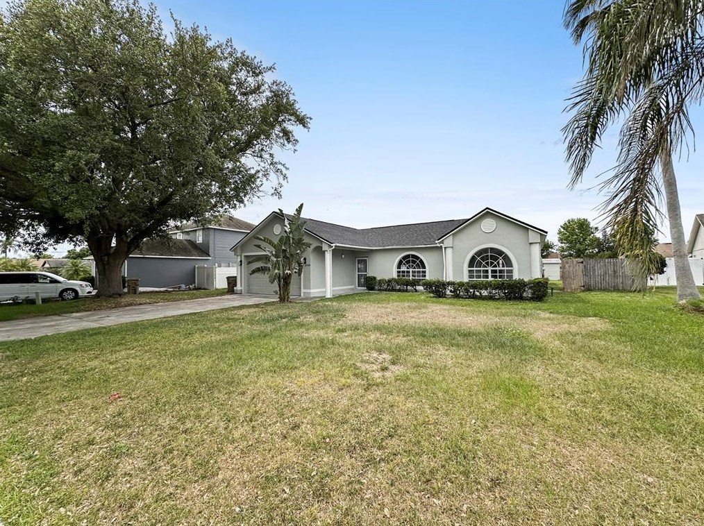 2304 Sonora Ct, Kissimmee, FL 34746-3526