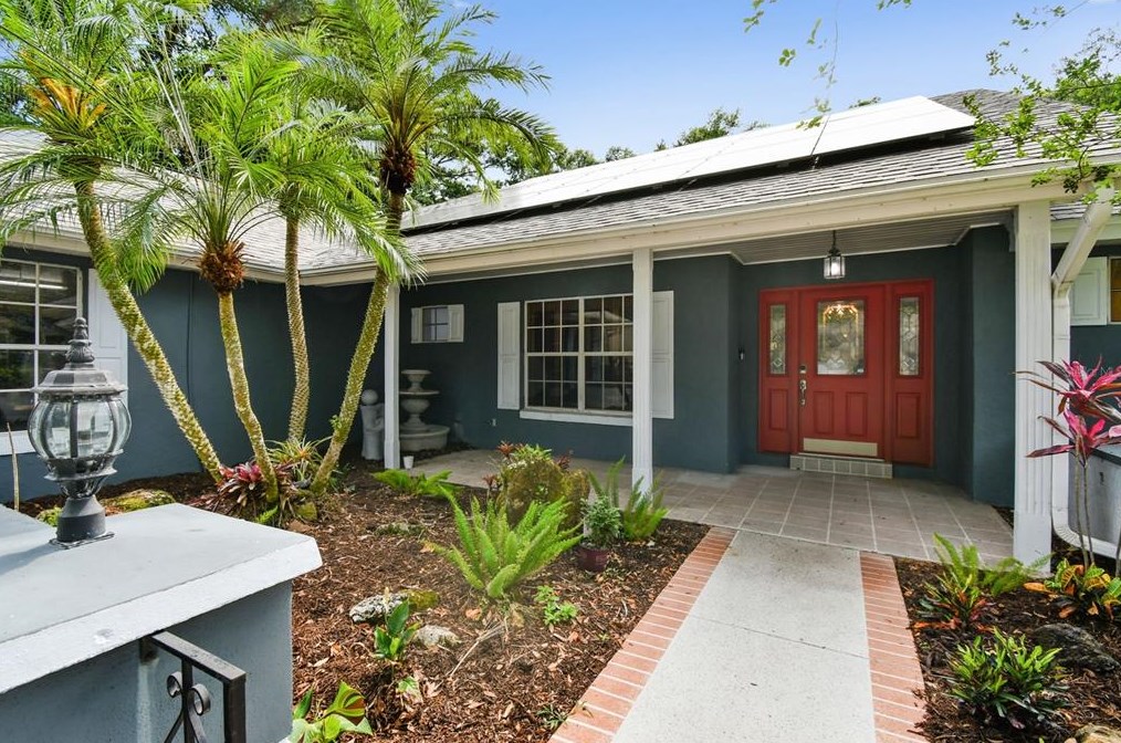 2176 Eagles Rest Dr, Apopka, FL 32712-2039