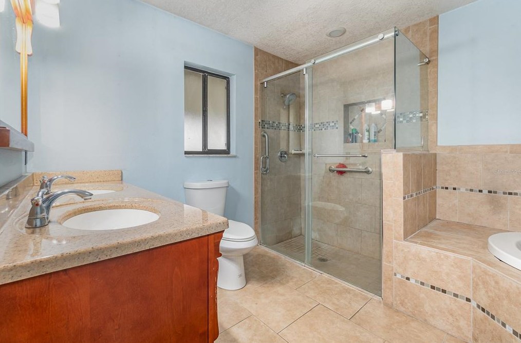 2827 Abney Ave, Orlando FL  32833-4304 exterior