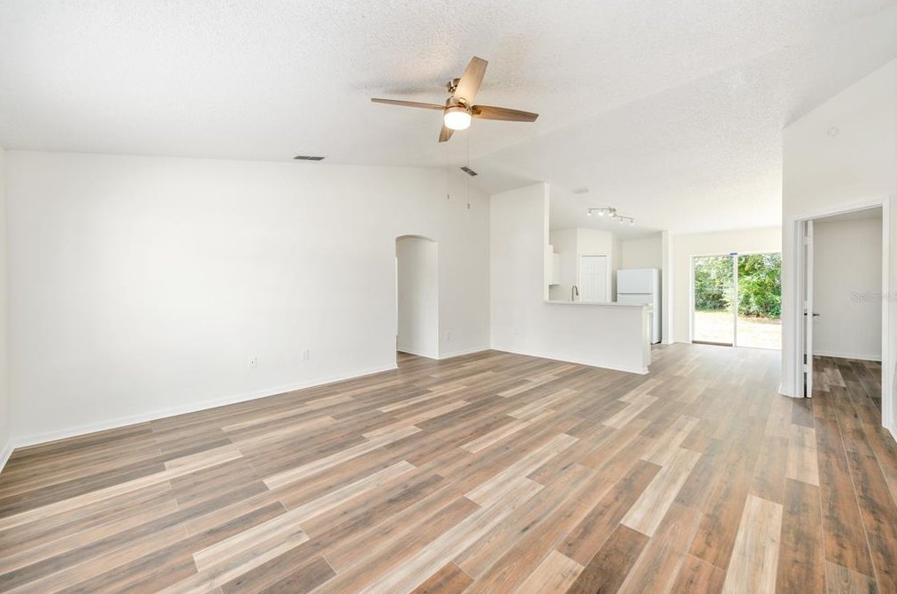 3350 Sky St, Deltona, FL 32738-5395