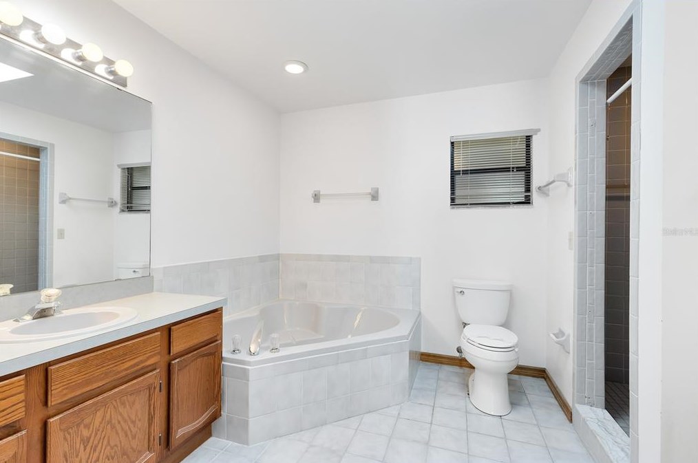 1220 Beth Ln, Saint Cloud FL  34772-7448 exterior