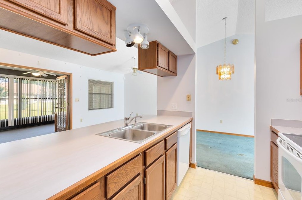 1220 Beth Ln, Saint Cloud FL  34772-7448 exterior