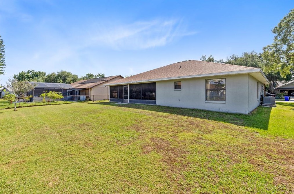 1220 Beth Ln, Saint Cloud FL  34772-7448 exterior