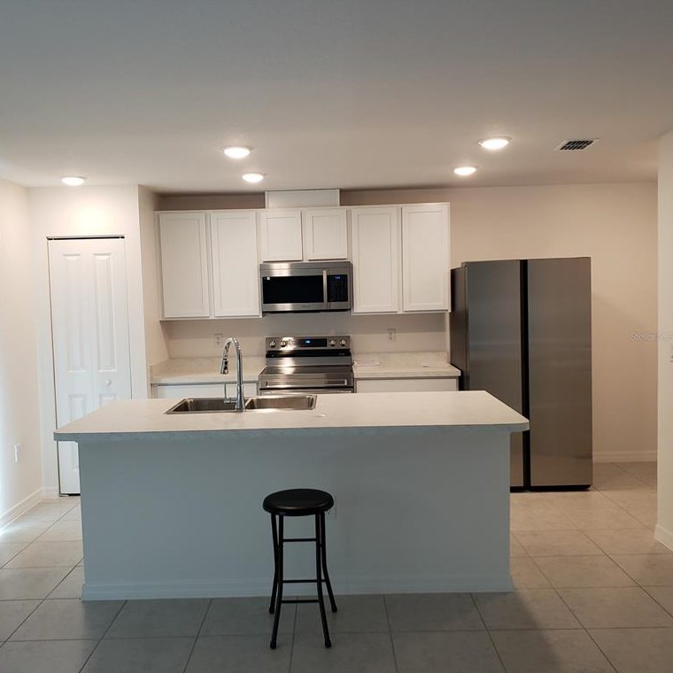 206 Rontunda Dr, Kissimmee, FL 34758