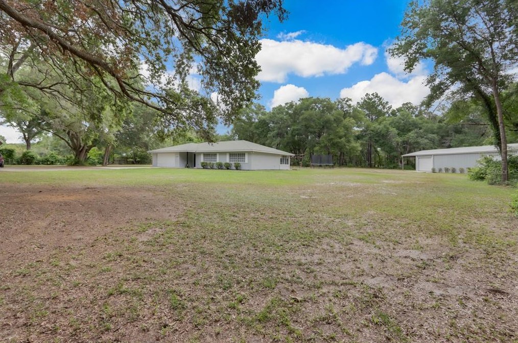 3745 Corgan Rd, Deland, FL 32724-8206