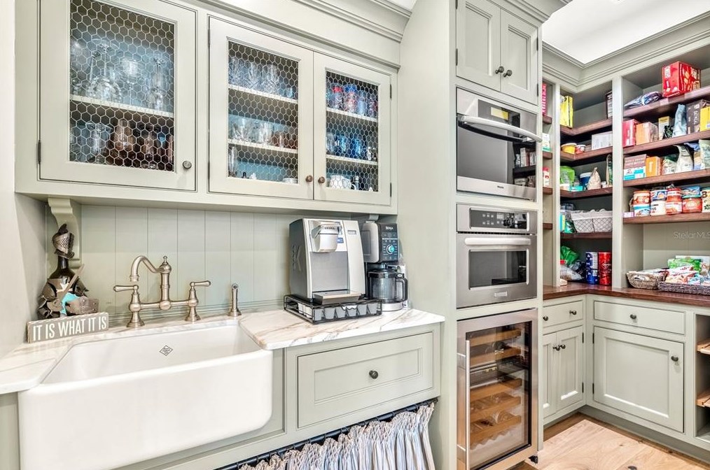 1460 Via Tuscany, Winter Park FL 32789-2654 exterior