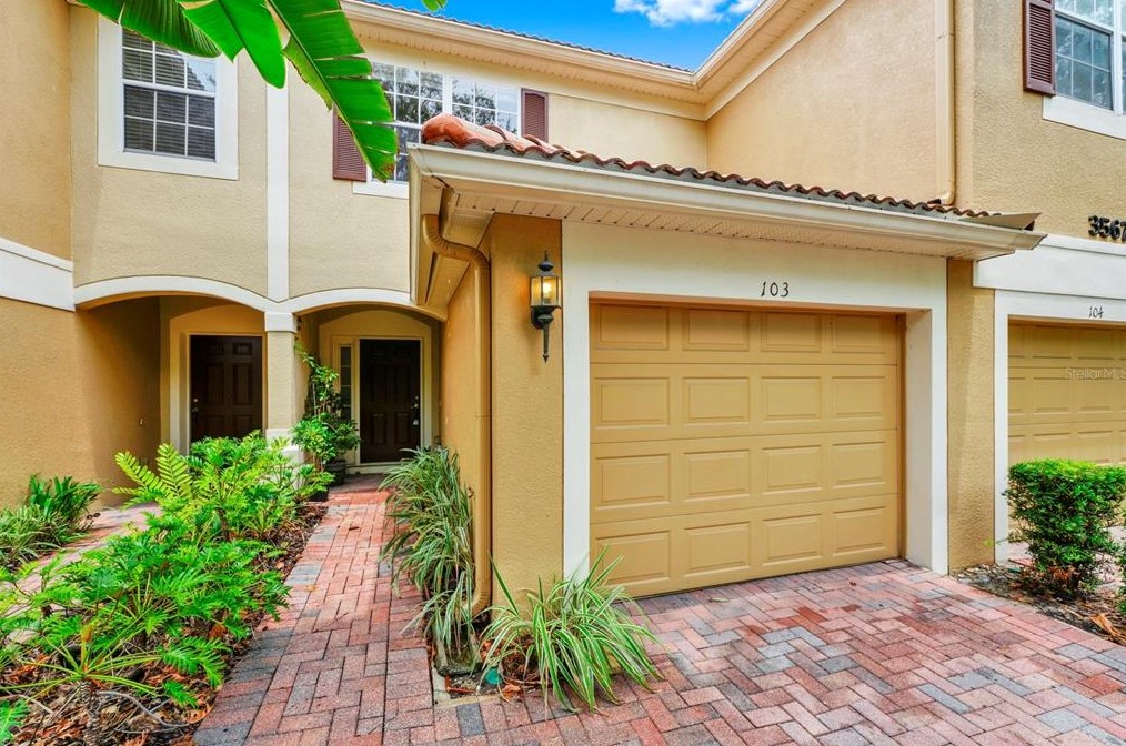 3567 Shallot Dr, Orlando, FL 32835-2353